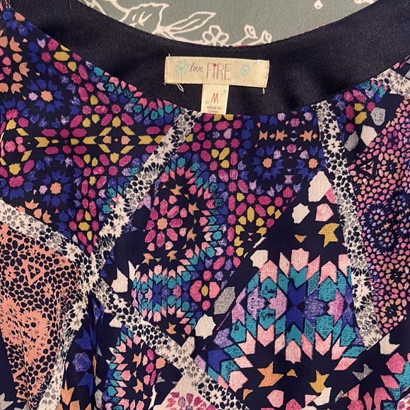 Love, fire crop top! - Picture 3 of 5